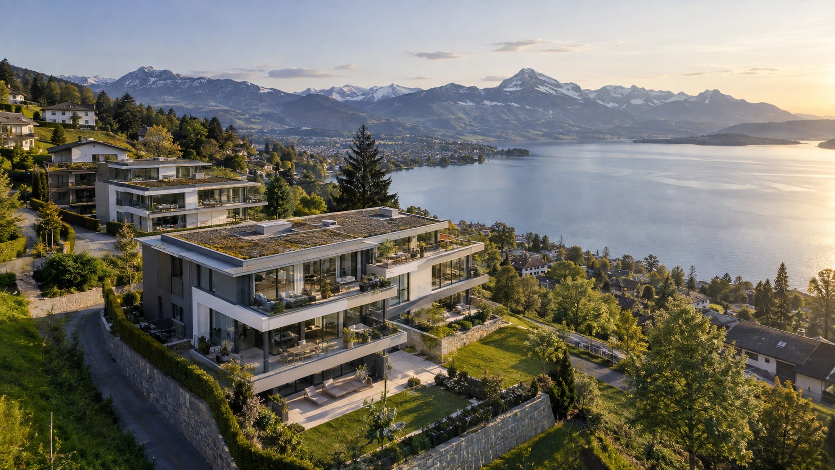 Luftaufnahme moderner Wohnbauten am See — Immobilienaufnahmen St. Gallen